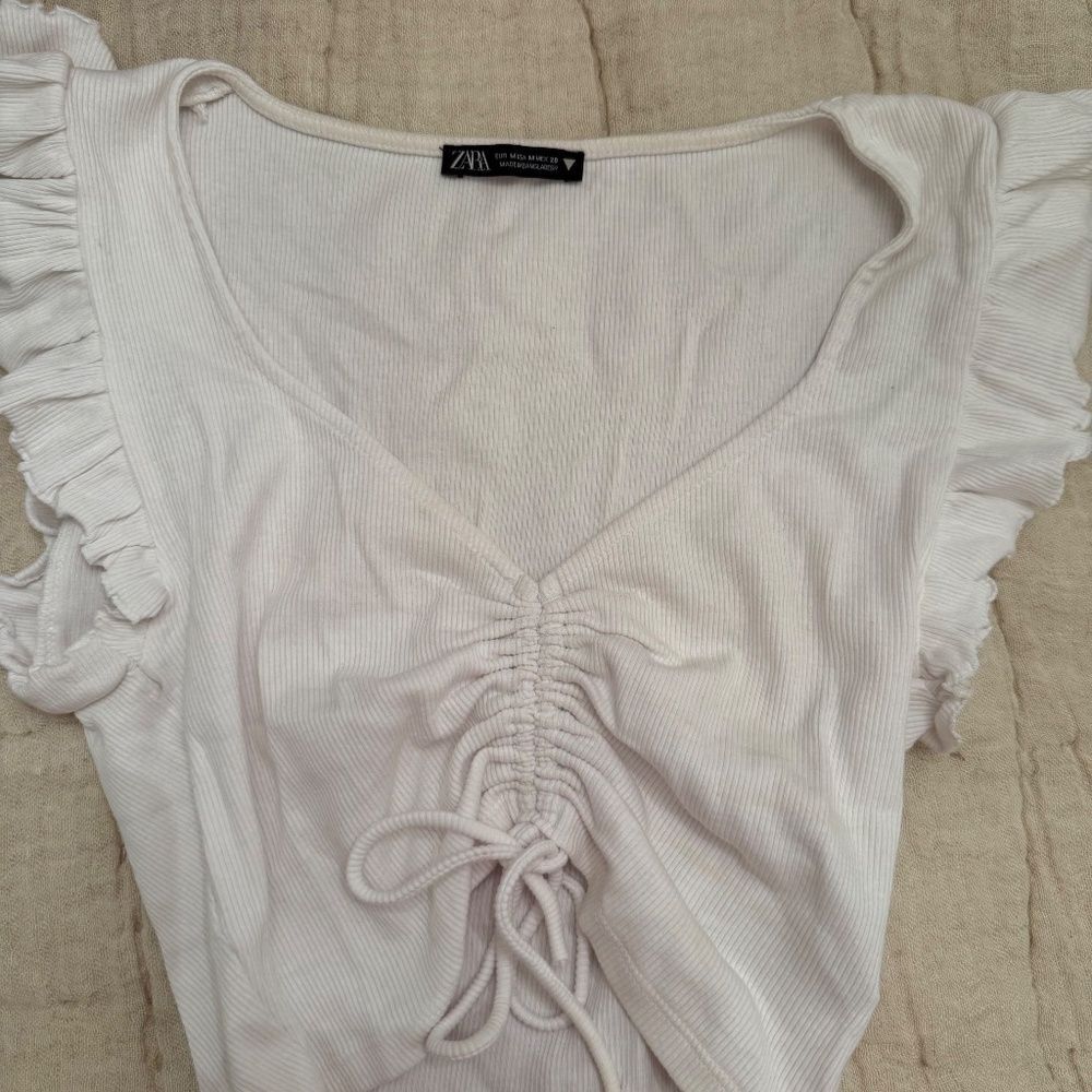 ZARA White Ruffled Ruched Crop Tank Top - Picture 3 of 5